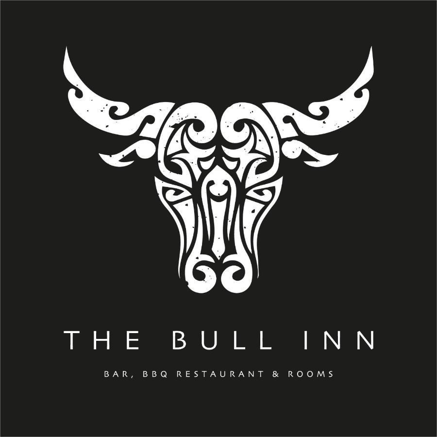 The Bull Hotel Battle Exterior photo